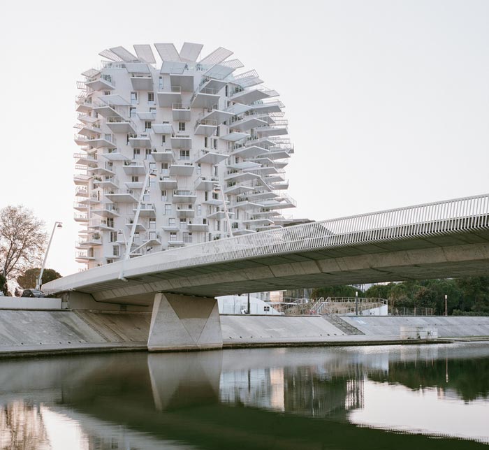 Edificio de viviendas Abre blanc