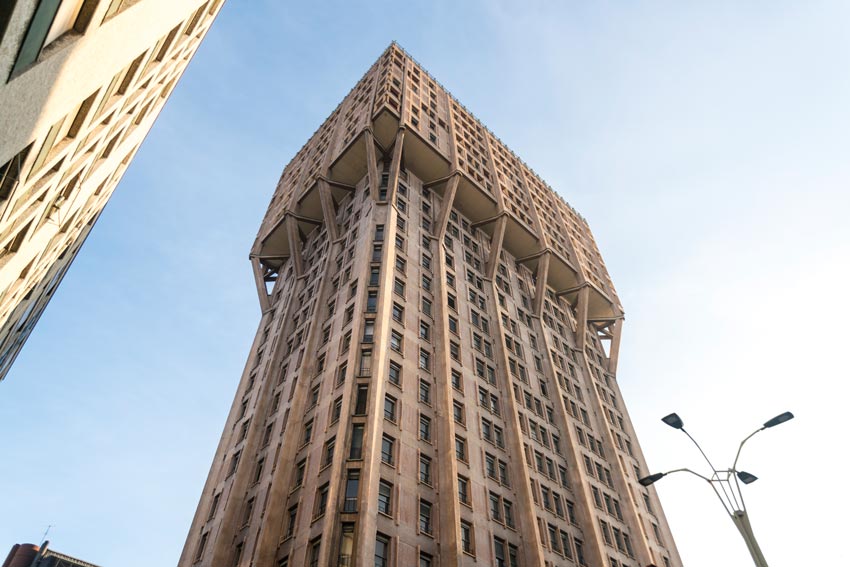 Brutalismo en Italia: Torre Velasca